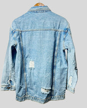 Load image into Gallery viewer, Oversized Distressed Jean Jacket
